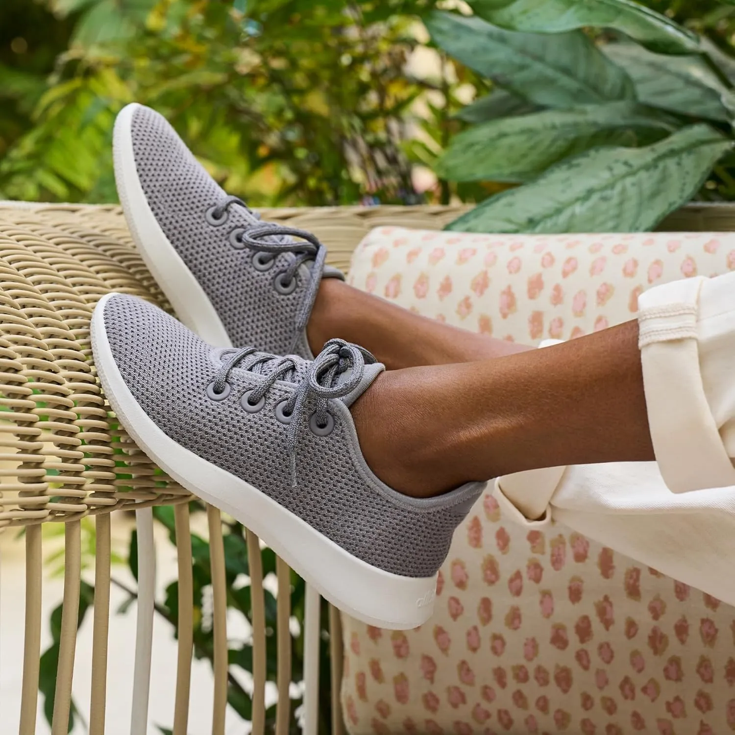 Allbirds Women’s Tree Runners Everyday Sneakers, Machine Washable Shoe Made with Natural Materials