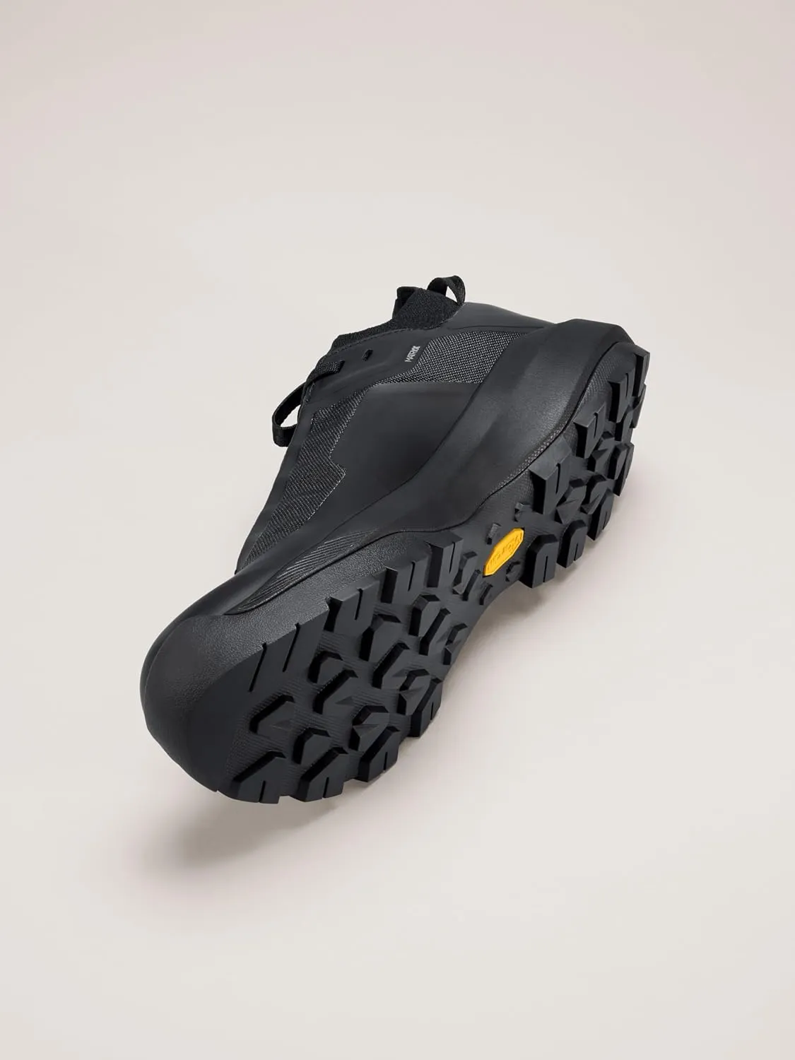 Arc'teryx Vertex Alpine Women’s Shoes | Lightweight & Supportive Approach Shoes for Alpine & Trail Performance | Durable Grip with Breathable Upper Design