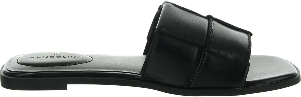 Bandolino Women's Vanelli Flat Sandal
