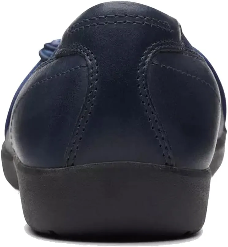 Clarks Women's Meadow Rae Ballet Flat