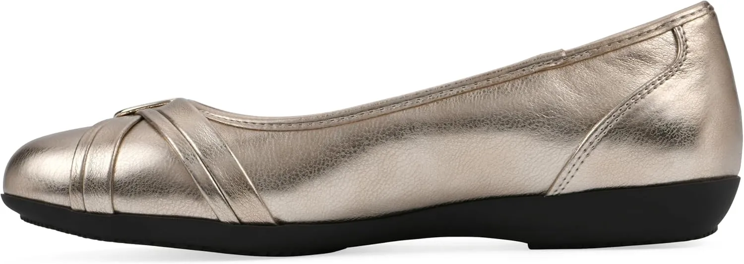 CLIFFS BY WHITE MOUNTAIN Women's Calming Cushioned Ballet Flat