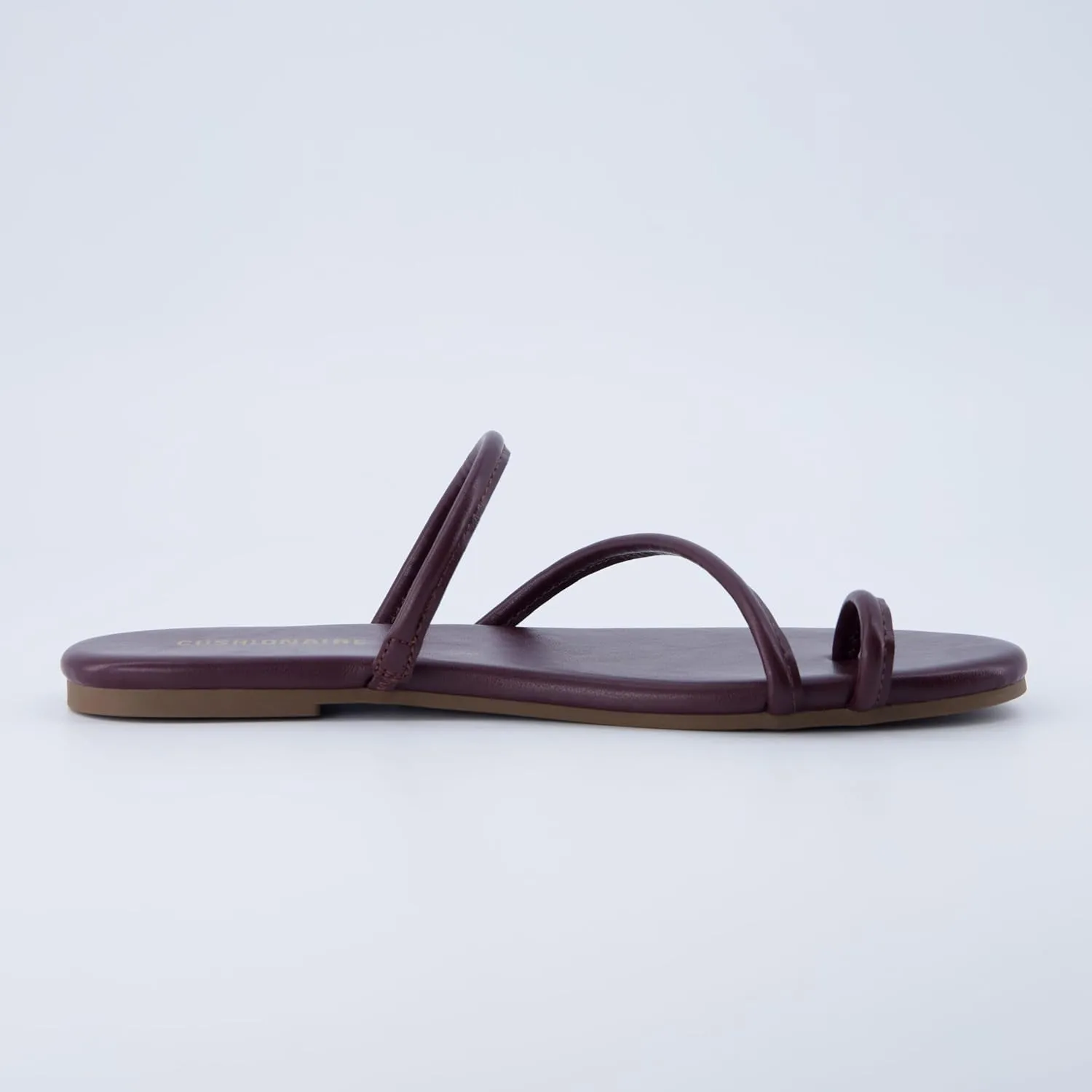 CUSHIONAIRE Resort Women’s Minimalist Strappy Sandals – Lightweight Summer Flat Sandals with Cushioned Footbed