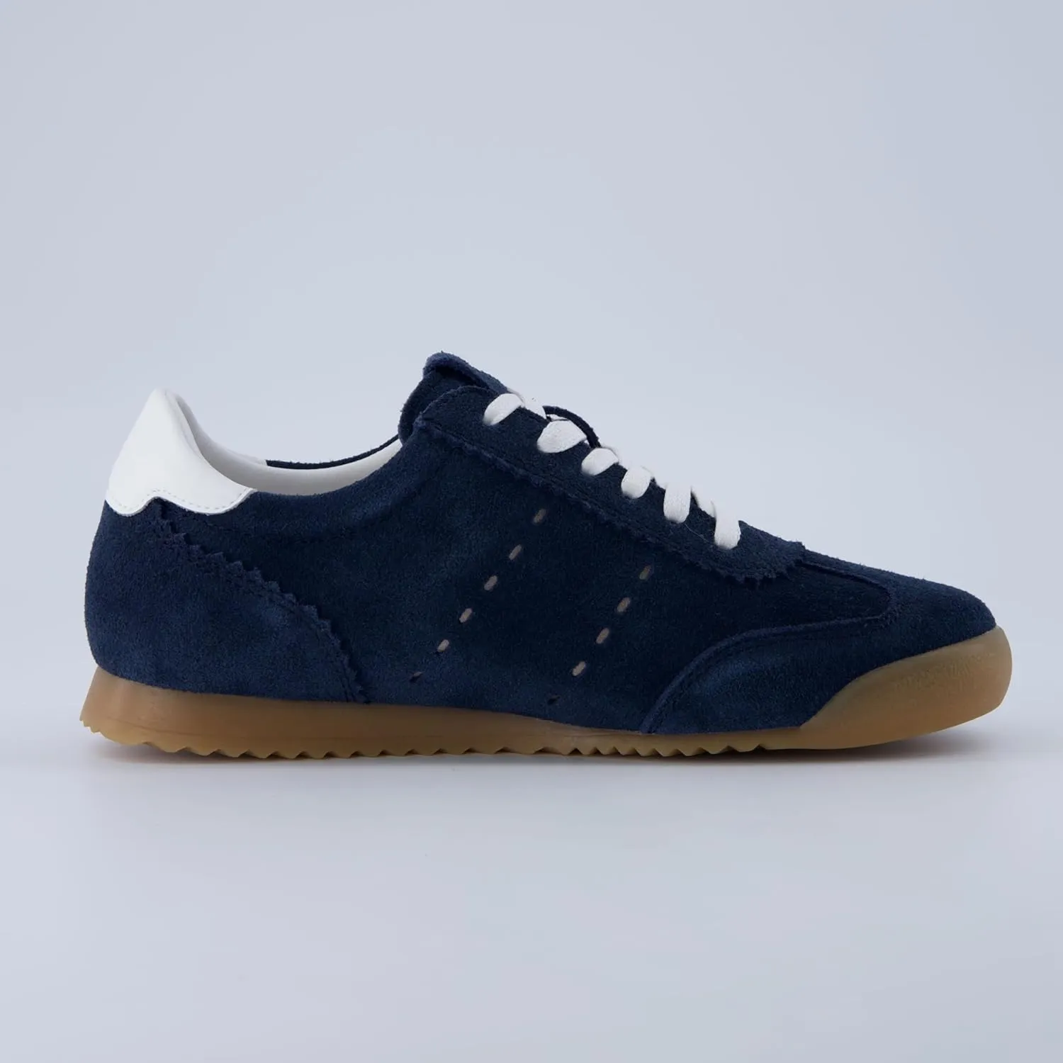 CUSHIONAIRE Tick Tock Women's Genuine Leather Lace-Up Casual Sneaker – Retro-Inspired Walking Shoe with Gum Rubber Outsole, Cushioned Arch Support, Lightweight Low Top Trainer