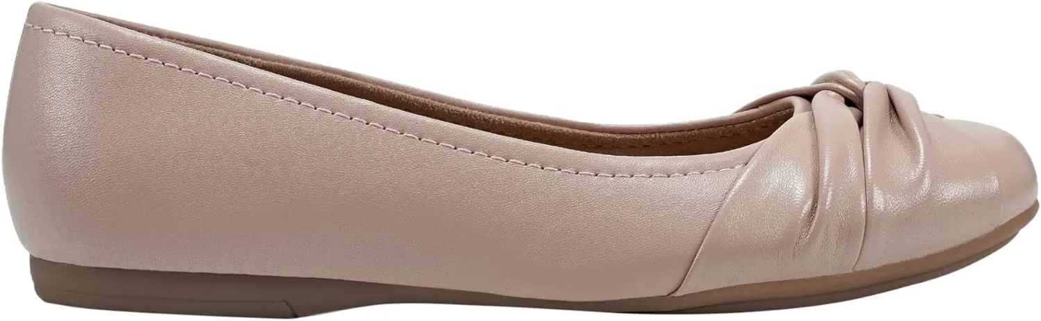 Earth Women's Jacci Ballet Flat
