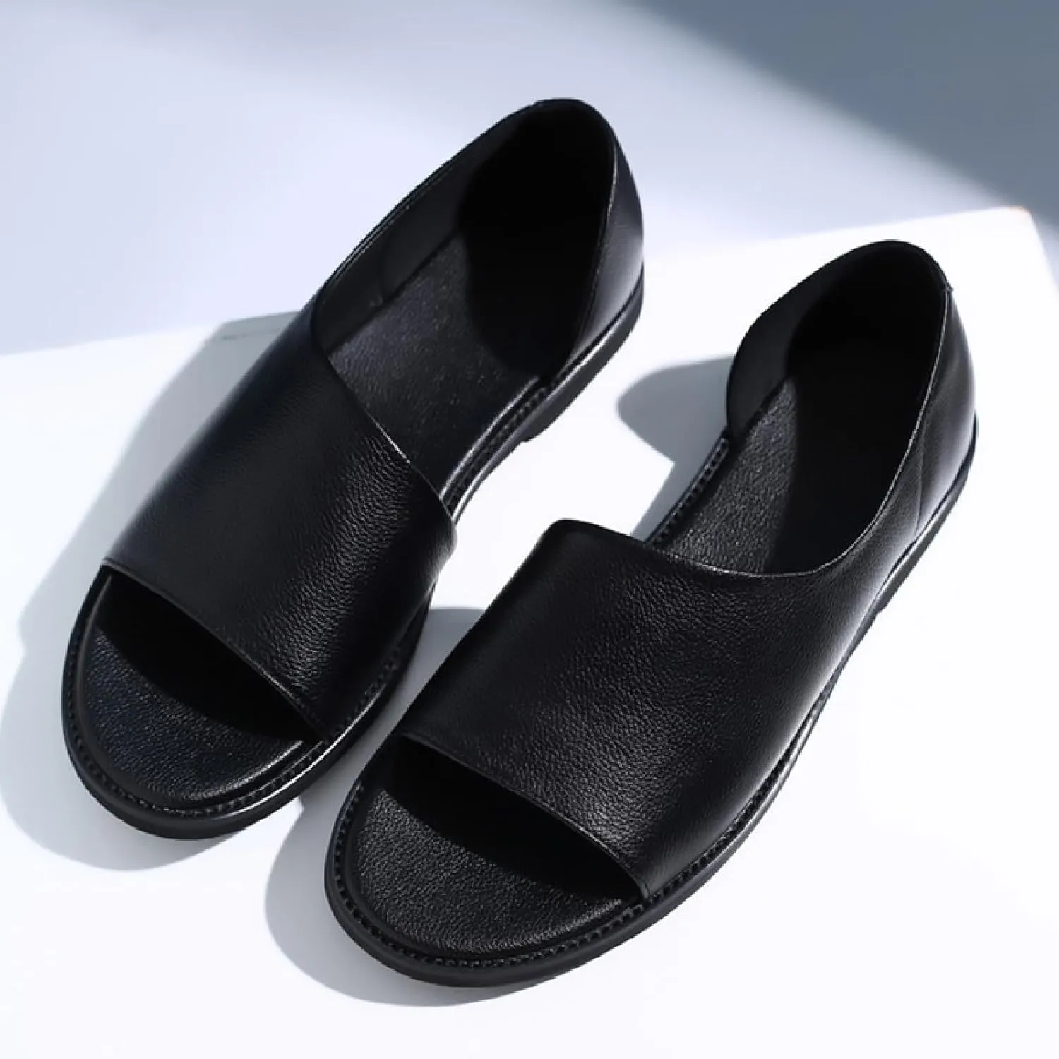 Men's Genuine Leather Cutout Water Shoes Slip On Flat Comfortable Open Toe Outdoor Casual Beach Light Weight Fisherman Sandals