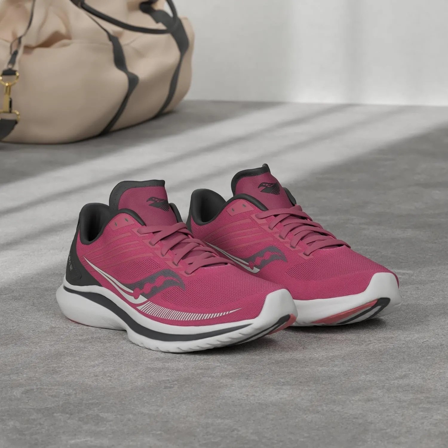 Saucony Women's Kinvara 12 Running Shoe