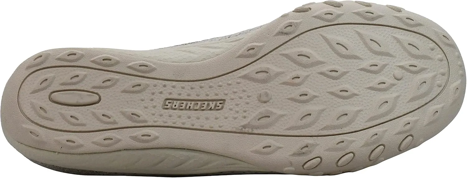Skechers Women's Breathe Easy-Good Influence Sneaker