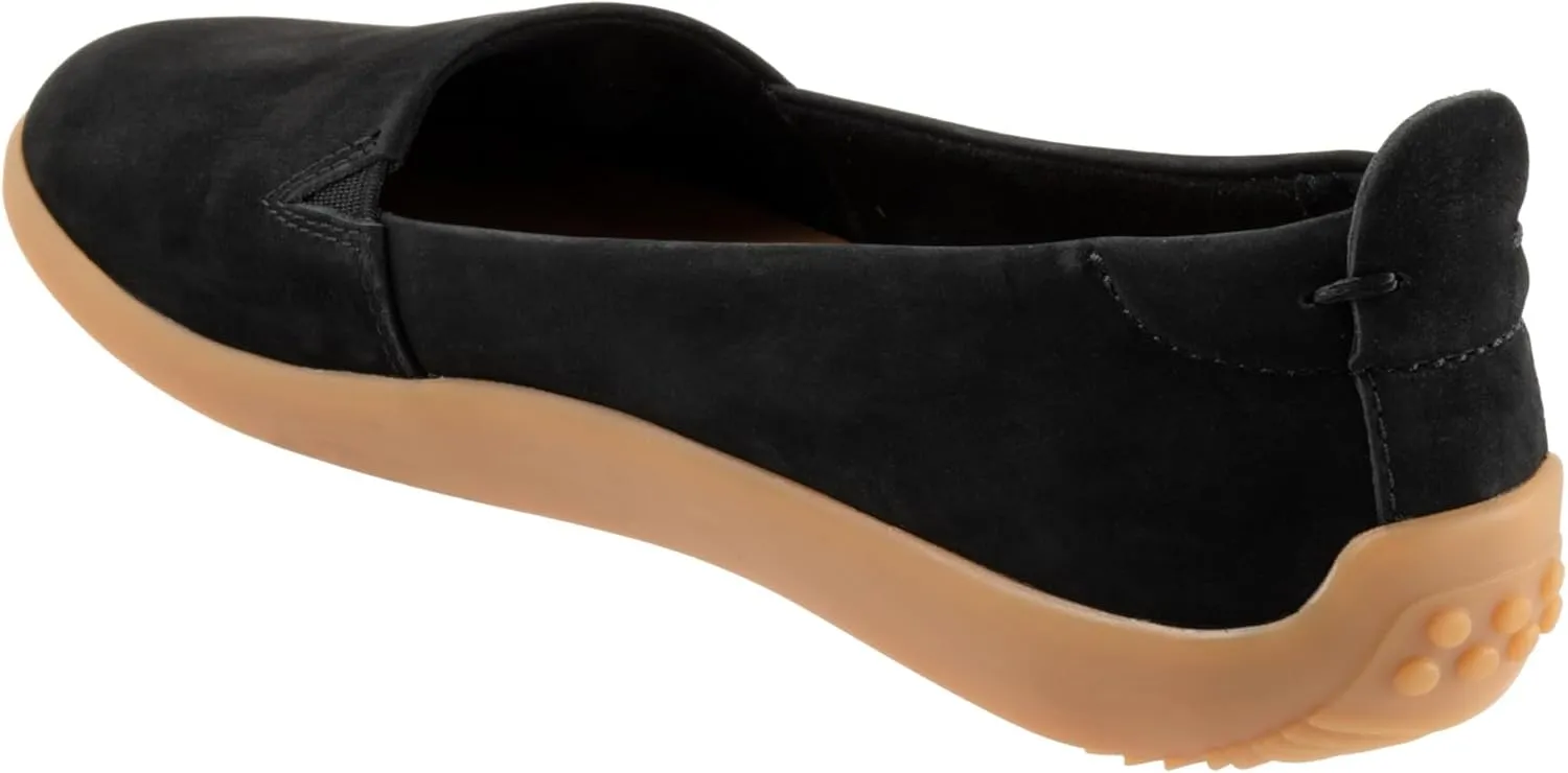 SoftWalk Women's Deva Loafer Flat