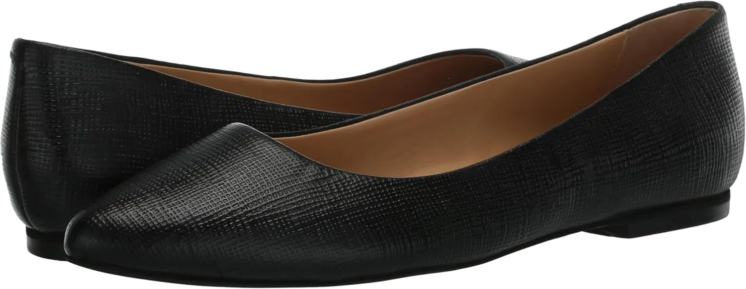 Trotters Women's Estee Ballet Flat